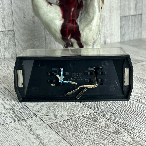 Racing Champions Mark Martin #6 NASCAR Valvoline 1:24 Die Cast New - Picture 8 of 9